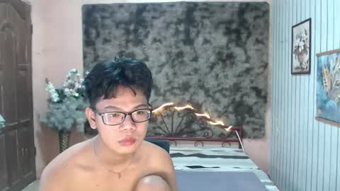 Snapshot of urdreamboy_doms chatting on 07.24.26 urdreamboy_doms online show from 07.24.26