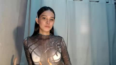 Snapshot of urdreamgirl_stephanie chatting on 04.18.26 stephanie online show from 04.18.26