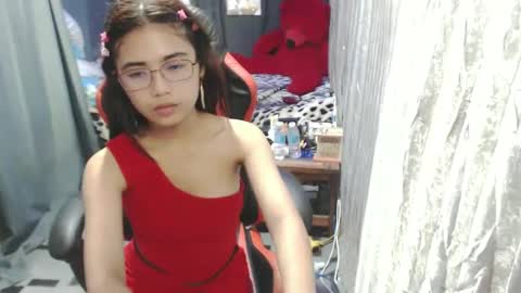 Snapshot of urdreamgirljayne chatting on 12.08.24 urdreamgirljayne online show from 12.08.24