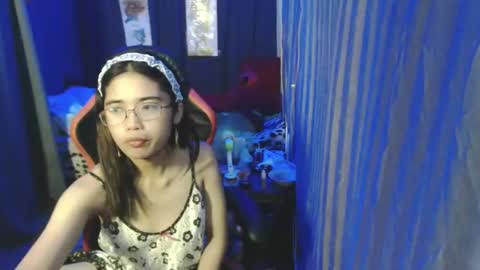 Snapshot of urdreamgirljayne chatting on 12.16.24 urdreamgirljayne online show from 12.16.24
