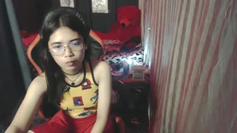 Snapshot of urdreamgirljayne chatting on 12.19.24 urdreamgirljayne online show from 12.19.24