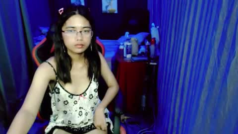Snapshot of urdreamgirljayne chatting on 01.18.25 urdreamgirljayne online show from 01.18.25