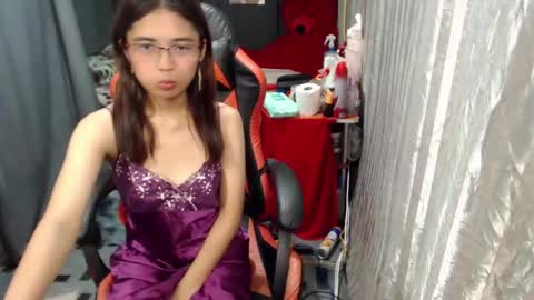 Snapshot of urdreamgirljayne chatting on 01.23.25 urdreamgirljayne online show from 01.23.25