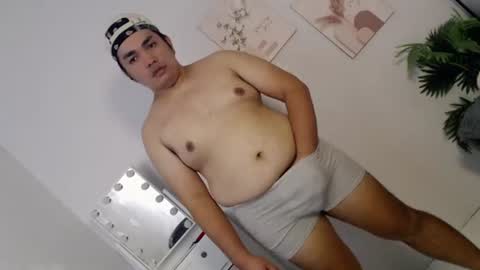 Snapshot of ure_fattytoy143 chatting on 06.22.26 ure_fattytoy143 online show from 06.22.26