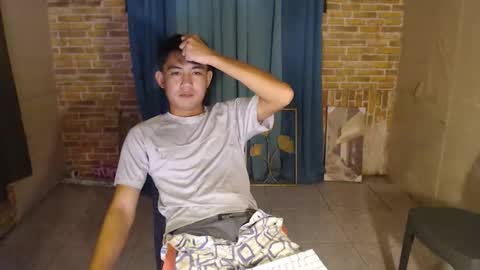 Snapshot of urfucking_nin15 chatting on 02.18.26 urfucking_nin15 online show from 02.18.26