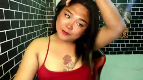 Snapshot of urgirl_dimple chatting on 10.07.25 Dimple online show from 10.07.25