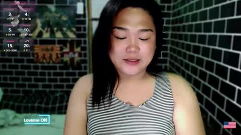 Snapshot of urgirl_dimple chatting on 10.14.25 Dimple online show from 10.14.25