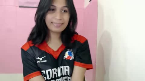 Snapshot of urgirlnabyx chatting on 12.15.24 Call me naby online show from 12.15.24