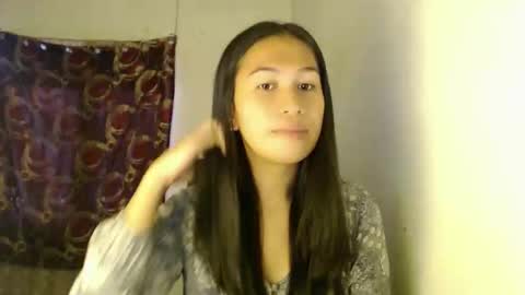 Snapshot of urgirlnabyx chatting on 10.02.25 Call me naby online show from 10.02.25