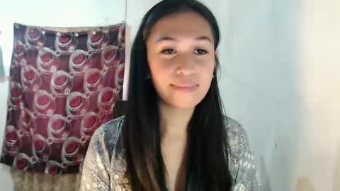 Snapshot of urgirlnabyx chatting on 10.13.25 Call me naby online show from 10.13.25