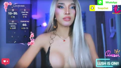 Snapshot of urgoddess_bella chatting on 05.11.26 My bella 3 online show from 05.11.26
