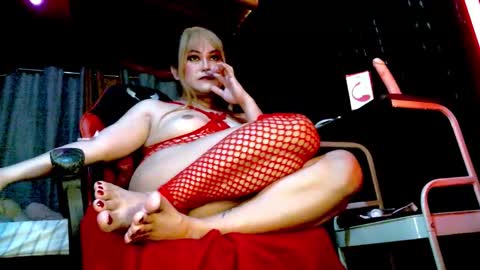 Miss Trixie online show from 03.26.26