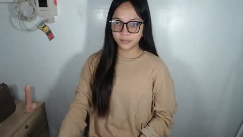 urhotangela online show from 02.13.26