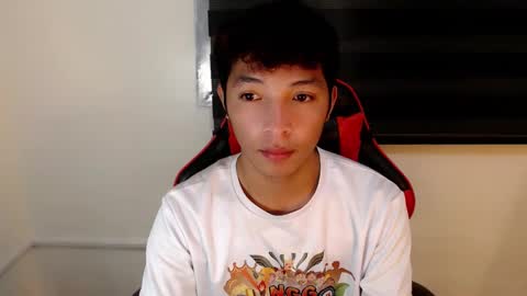 Snapshot of urhotethanxx chatting on 02.03.26 Ethan online show from 02.03.26