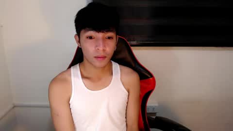 Snapshot of urhotethanxx chatting on 07.14.26 Ethan online show from 07.14.26