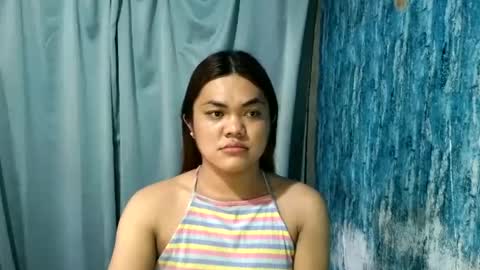 Snapshot of urhottie_bella chatting on 06.17.26 urhottie_bella online show from 06.17.26