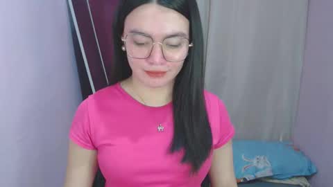 Snapshot of urhottiest_katey chatting on 04.25.26 Katey online show from 04.25.26