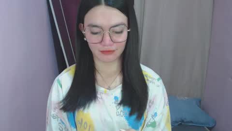 Snapshot of urhottiest_katey chatting on 05.09.26 Katey online show from 05.09.26