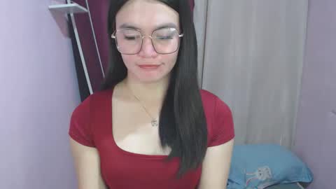 Snapshot of urhottiest_katey chatting on 05.21.26 Katey online show from 05.21.26
