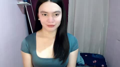 Snapshot of urhottiest_katey chatting on 06.12.26 Katey online show from 06.12.26