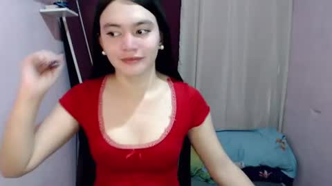 Snapshot of urhottiest_katey chatting on 06.18.26 Katey online show from 06.18.26