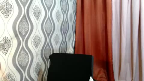 Snapshot of urhunky_ivan chatting on 01.23.25 urhunky_ivan online show from 01.23.25