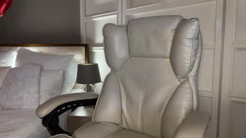 Kristina online show from 12.05.25