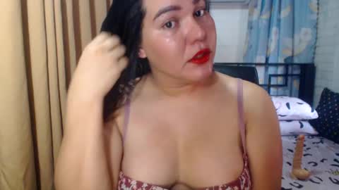 Snapshot of urlovercockxxx chatting on 07.07.26 janah online show from 07.07.26
