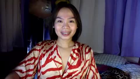 Snapshot of urlvelvypinoy chatting on 06.18.26 Arney online show from 06.18.26