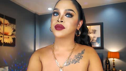 UrMajestyTyra online show from 03.01.25