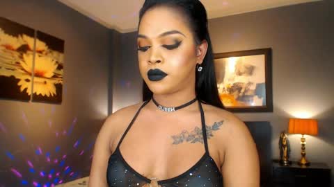 Snapshot of urmajestytyra chatting on 04.20.26 UrMajestyTyra online show from 04.20.26
