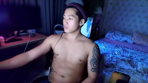 Snapshot of urnatty_guy chatting on 06.22.26 ander online show from 06.22.26
