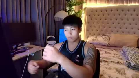Snapshot of urnatty_guy chatting on 06.25.26 ander online show from 06.25.26