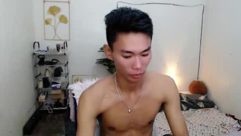 Snapshot of urnaughtydreamboy_rence chatting on 09.30.25 Rence online show from 09.30.25