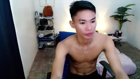 Snapshot of urnaughtydreamboy_rence chatting on 10.10.25 Rence online show from 10.10.25