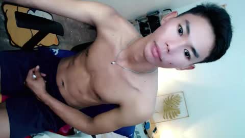 Snapshot of urnaughtydreamboy_rence chatting on 10.16.25 Rence online show from 10.16.25