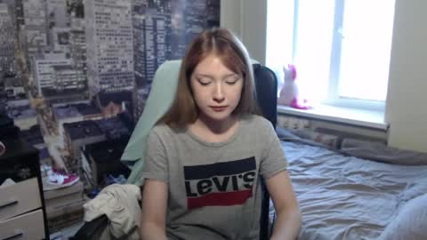 Snapshot of uroxygen chatting on 05.30.26 Mary online show from 05.30.26