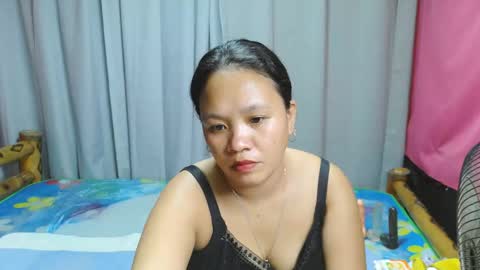 urpinay_singlemother online show from 03.22.26