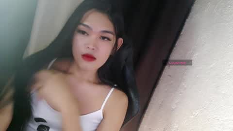 Snapshot of urpinayjenfuckerxxx chatting on 02.25.25 Jenny online show from 02.25.25