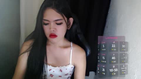 Snapshot of urpinayjenfuckerxxx chatting on 02.28.25 Jenny online show from 02.28.25