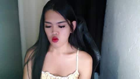 Snapshot of urpinayjenfuckerxxx chatting on 03.07.25 Jenny online show from 03.07.25