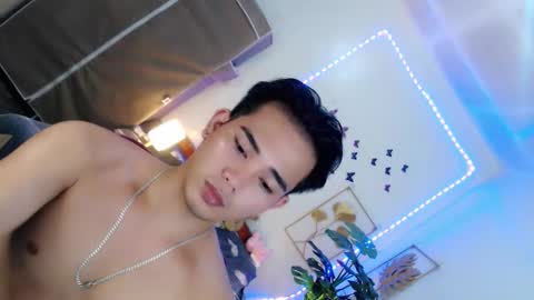 urpinoy_cummer online show from 04.06.26