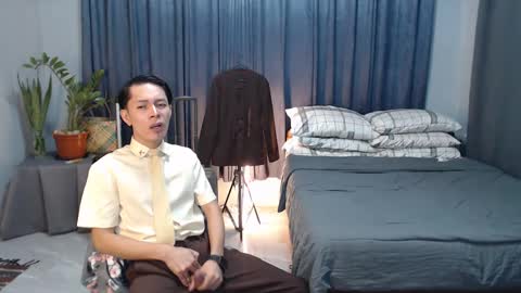 Mel online show from 02.24.25