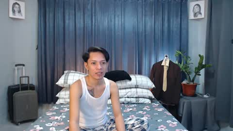 Mel online show from 02.26.25