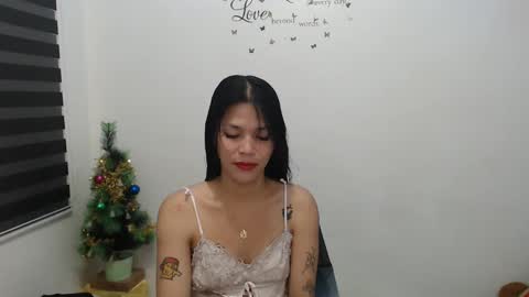 Snapshot of urpreciouspinayxxx chatting on 12.06.24 hi im kim online show from 12.06.24