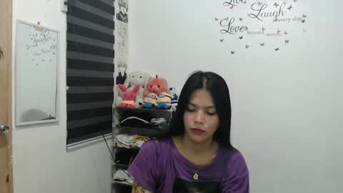 Snapshot of urpreciouspinayxxx chatting on 12.29.24 hi im kim online show from 12.29.24