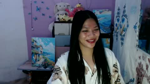 Snapshot of urpreciouspinayxxx chatting on 08.02.26 hi im kim online show from 08.02.26