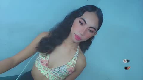 urpretty_mistake online show from 02.11.26