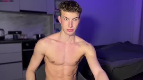 ursaotome online show from 10.31.25