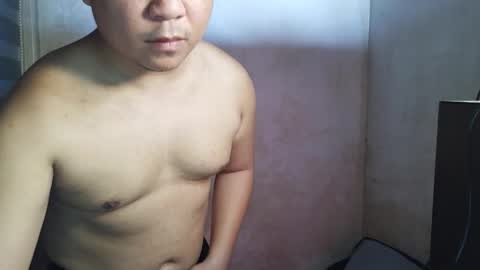 Snapshot of urscott_asiandestroyer chatting on 02.07.26 Miguel online show from 02.07.26